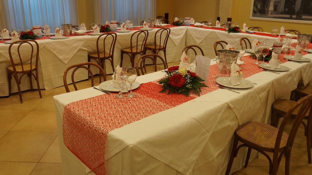Hotel Villa Laura Fiuggi Bagian luar foto